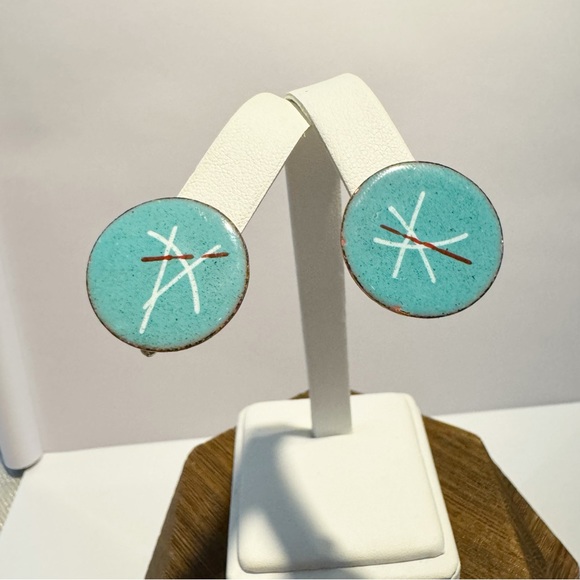 Vintage turquoise enamel on copper circular flat screwback earrings MCM atomic - Picture 7 of 10